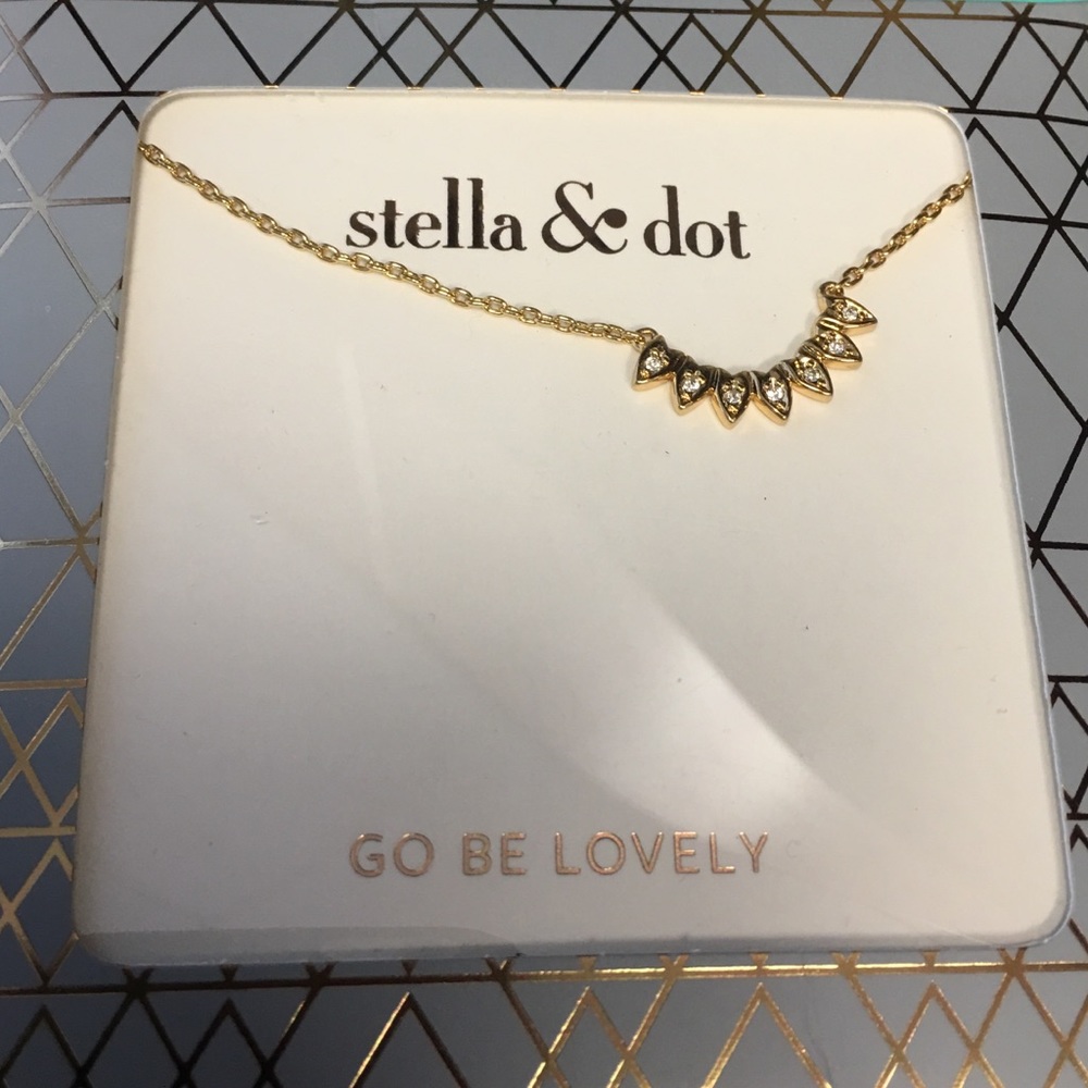 🆕 Stella & Dot Aurora Necklace